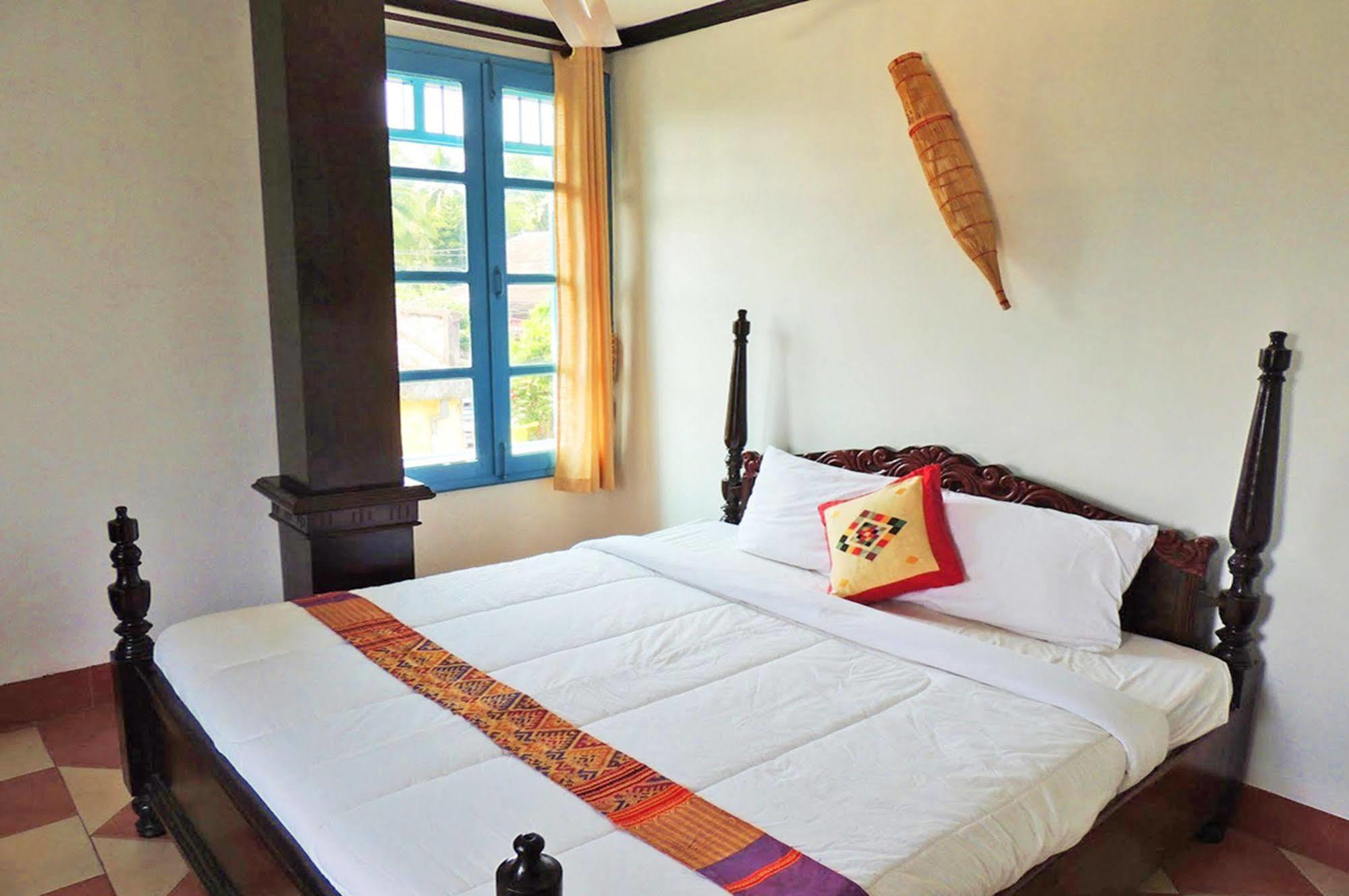 Luang Prabang Hotel Екстер'єр фото